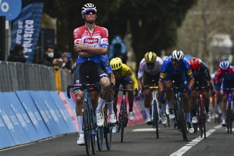 Full Results: Mathieu van der Poel wins Stage 3 Tirreno-Adriatico 2021