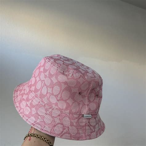 COACH REVERSIBLE BUCKET HAT - Depop