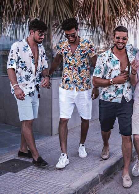 How To Wear a Hawaiian Shirt This Summer | The Lost Gentleman