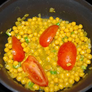 Chana Masala (Garbanzo Bean Curry)