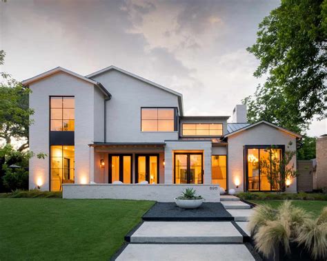 California-modern meets Texas in this absolutely gorgeous Dallas home