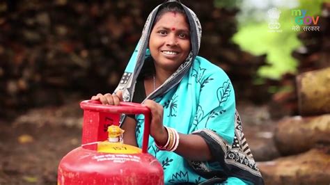 Ujjwala Yojana - Changing the Lives of Indian Women - YouTube