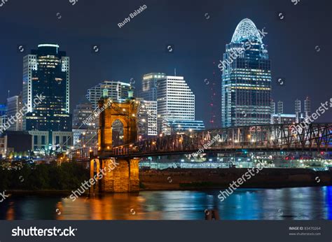 Cincinnati Skyline. Image Of Cincinnati And John A. Roebling Suspension ...