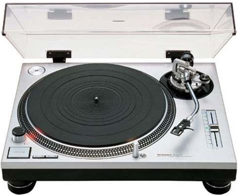 Technics SL-1200 MK2 image (#18896) - Audiofanzine