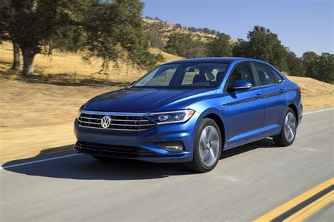 Nuevo Volkswagen Jetta 2019 es presentado, llegará a México muy pronto - Autos Actual México