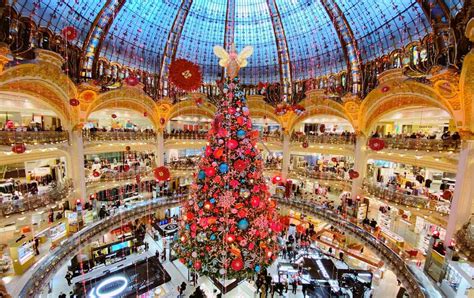 A 2019 Guide to Christmas in Paris: Celebrate the Season like the French | Christmas in paris ...