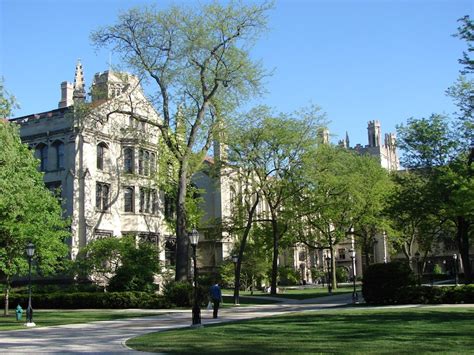 Terrorist Threat At University Of Chicago? Hyde Park Campus Shuts Down ...