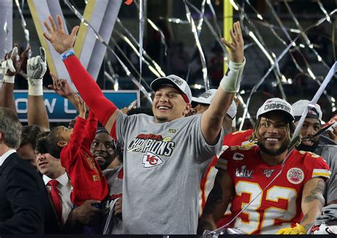 Patrick Mahomes Is Already the Betting Favorite to Win the 2020 NFL MVP ...