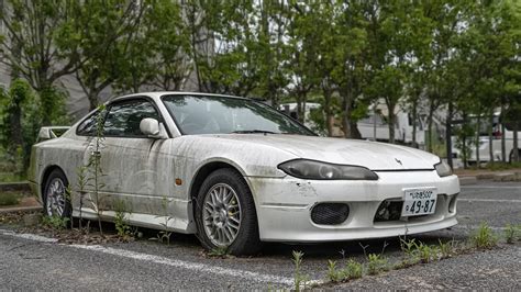 The Fukushima Exclusion Zone Is Becoming a Fossil Bed of Lost JDM Cars - TrendRadars