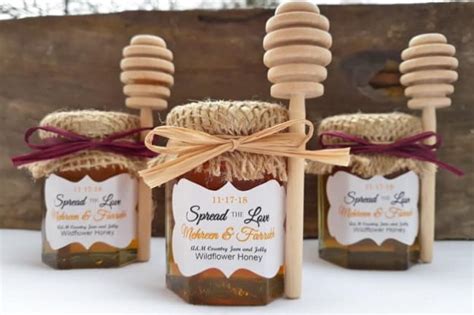 11 Honey Wedding Favors to Sweeten the Day - Love & Lavender