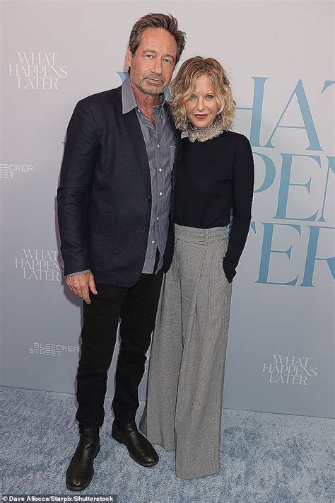 Meg Ryan Lights Up The Red Carpet With Her Co-star David Duchovny At A ...