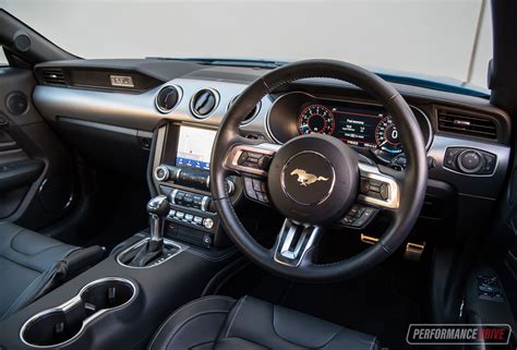 2020 Ford Mustang 2.3 High Performance review (video) – PerformanceDrive