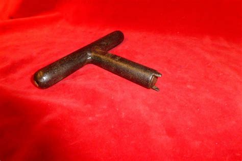 RARE ORIG CIVIL WAR ARTILLERY SHELL FORGED IRON FUSE 4 1/2" WRENCH - EXC -- Antique Price Guide ...