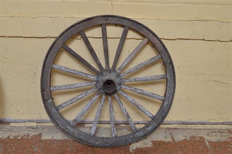 Antique Wooden Wagon Wheels | EBTH