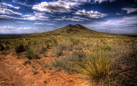 desert, Vegetation, Is, Scarce, Volcano Wallpapers HD / Desktop and Mobile Backgrounds