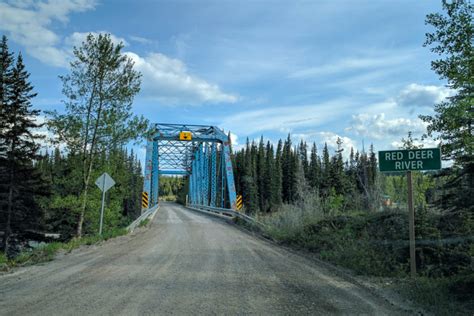 Exploring Sundre Alberta - Hecktic Travels