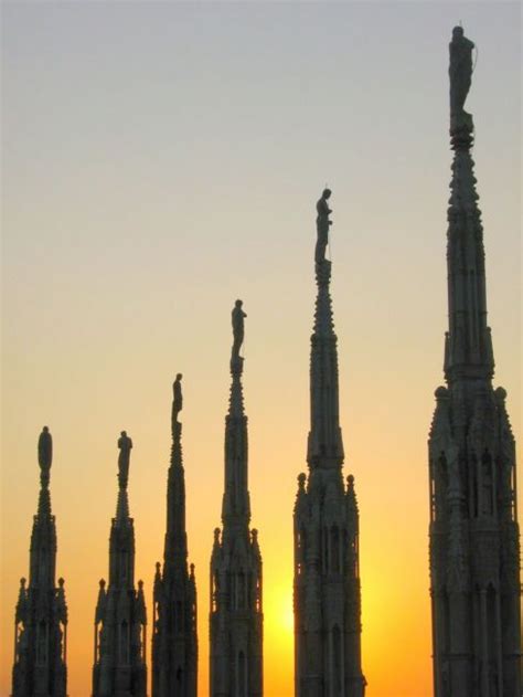 #Sunset at the #Duomo in #Milan, #Italy | Picfari.com Italy In May, Milan Duomo, Places To ...