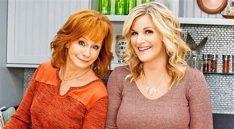 Reba McEntire Joins Best Friend Trisha Yearwood On Cooking Show ...