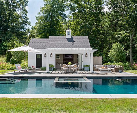 Cute Pool House for Summer Entertaining! - Town & Country Living | Pool houses, Pool house plans ...