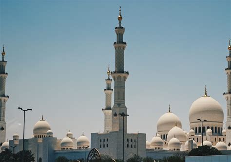 Bur Dubai Grand Mosque a peek into grand architecture and culture