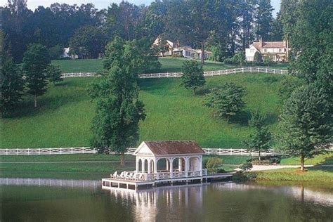 Blackberry Farm Resort, Walland Tennessee - nestled in the Great Smokey Mountains | Smokey ...