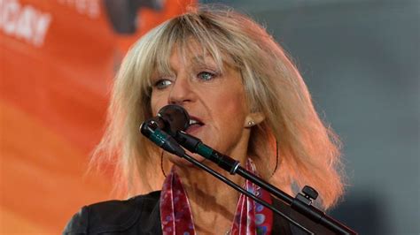 Fleetwood Mac star Christine McVie died after a stroke | Ents & Arts News | Sky News