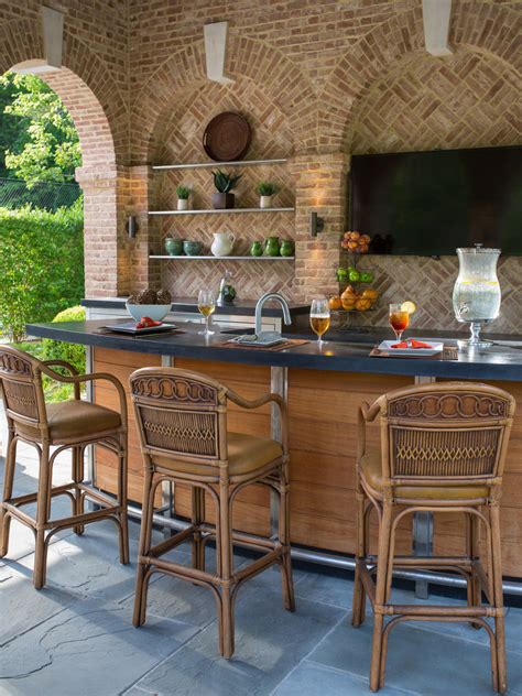 Uncover the 3 Gorgeous Outdoor Stone Bar Designs | Hawk Haven