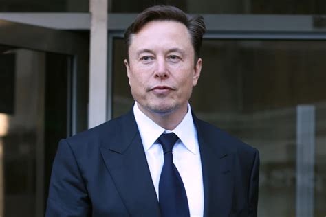 Elon Musk predicts fully autonomous vehicles for Tesla