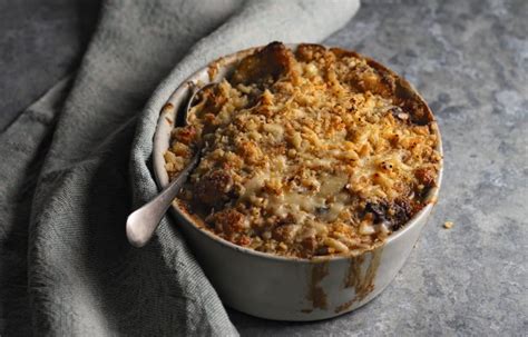 Chicken, cider and Cheddar crumble | Matching Food & Wine