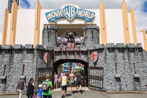 Warner Bros Movie World | Gold Coast - What to Expect | Timings | Tips ...