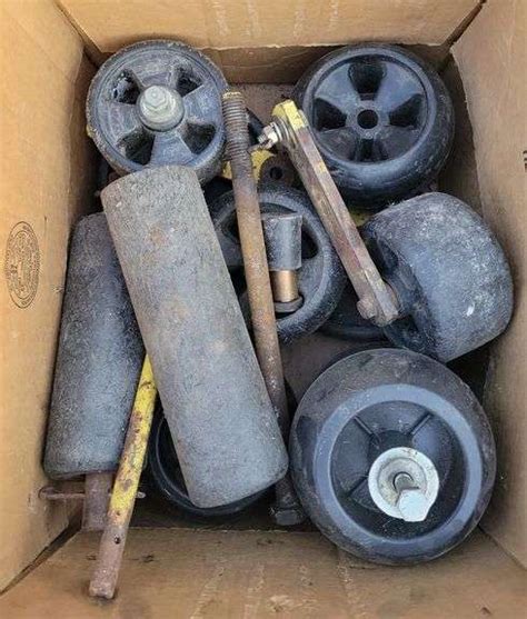 John Deere Mower Deck Wheels - Sherwood Auctions