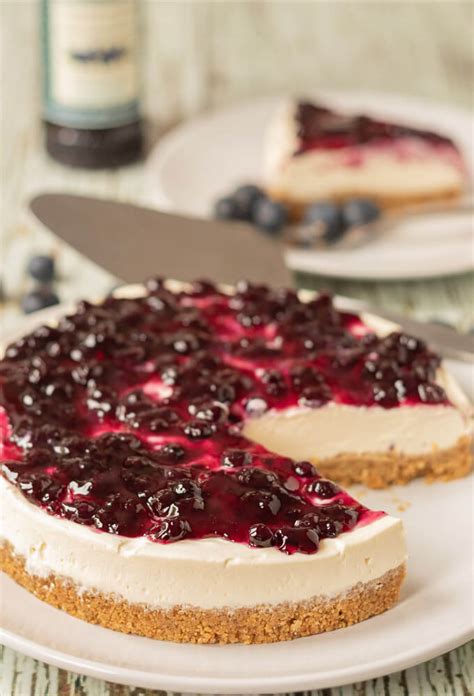 Lynne McCarthy's Kitchen: No-bake Blueberry Cheesecake