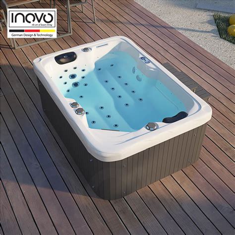 Outdoor Jacuzzi Whirlpool Hot Tub - INOVO Singapore