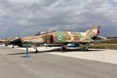 ku1 A 201 Squadron Kurnass 2000 (Upgraded F-4E), in standard IAF color ...