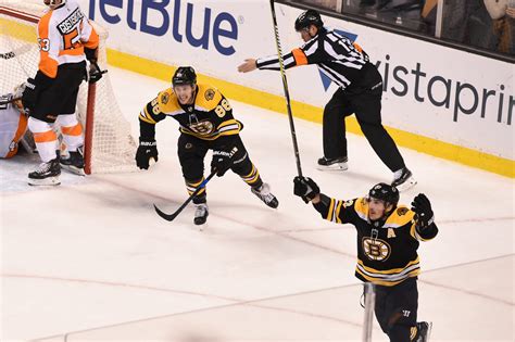 Boston Bruins Ground the Flyers, Win Game Late in Regulation