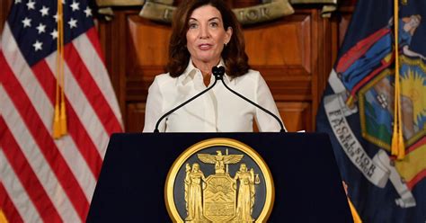 New York Gov. Kathy Hochul adds 12,000 more COVID-19 deaths to state ...