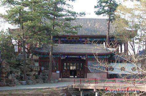 Chengde Mountain Resort Picture, Image & Photo of Summer Resort in Chengde - Easy Tour China