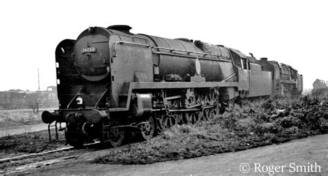 34053 Sir Keith Park (SR 21C153 & BR 34053) – Preserved British Steam ...