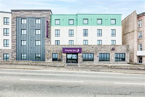 PREMIER INN NEWQUAY (SEAFRONT) HOTEL - Updated 2024 Reviews, Photos ...