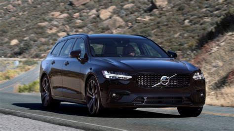 2022 Volvo V90: Choosing the Right Trim - Autotrader