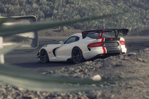 Dodge Viper ACR on Behance