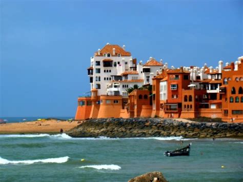 Aston Morgan Blog: Flights to Casablanca - beaches in Casablanca