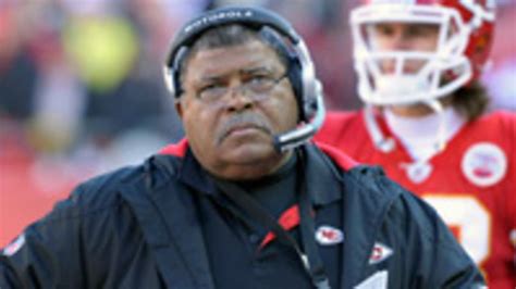 Crennel: Chiefs 'not ready' for Super Bowl signage