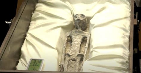 Ufologist presents Mexican Congress with 1,000-year-old mummified 'alien' corpses · American ...