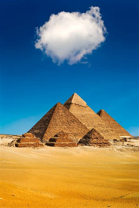 Facts About the Great Pyramids of Giza | Architectural Digest