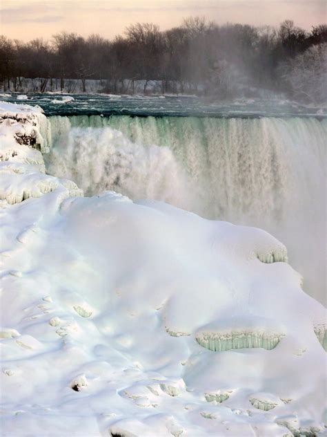 Winter Scenes | American Falls and its Ice Formations - Niag… | Flickr