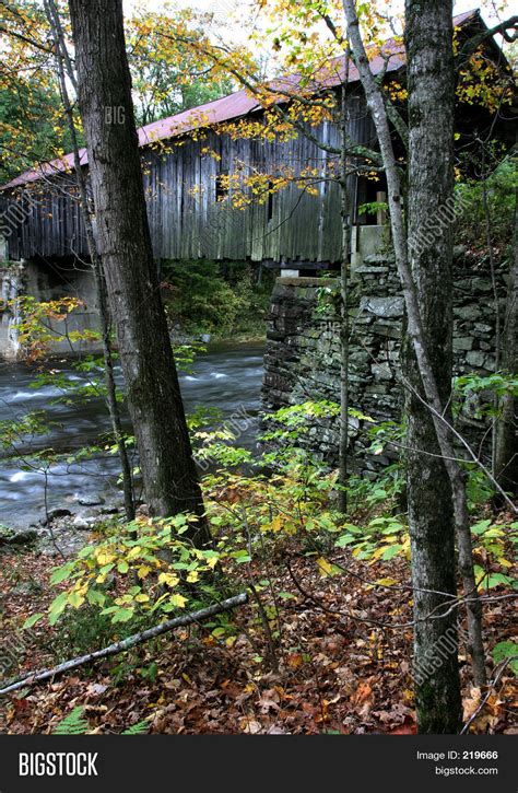 Covered Bridge Autumn Image & Photo (Free Trial) | Bigstock