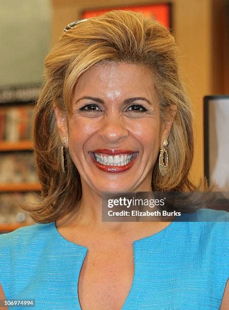 Hoda Kotb Book Signing At Barnes And Noble Photos and Premium High Res ...