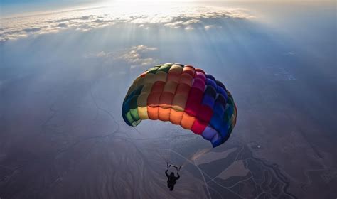 Nandi Hills Paragliding: Safety Measures You Need To Follow Above the ...