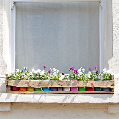 Easy To Make Colourful Tin Can Planters - Pillar Box Blue